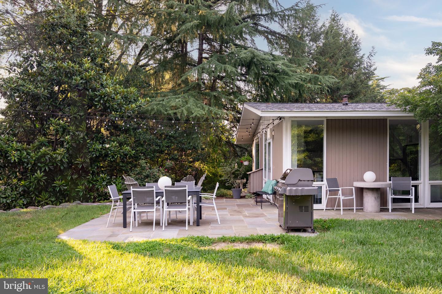 2311 GLASGOW RD, ALEXANDRIA, Virginia 22307, 4 Bedrooms Bedrooms, ,2 BathroomsBathrooms,Residential,For sale,2311 GLASGOW RD,VAFX2259856 MLS # VAFX2259856