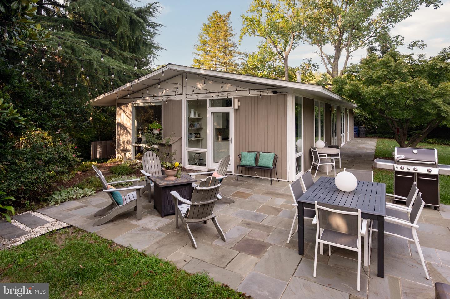 2311 GLASGOW RD, ALEXANDRIA, Virginia 22307, 4 Bedrooms Bedrooms, ,2 BathroomsBathrooms,Residential,For sale,2311 GLASGOW RD,VAFX2259856 MLS # VAFX2259856