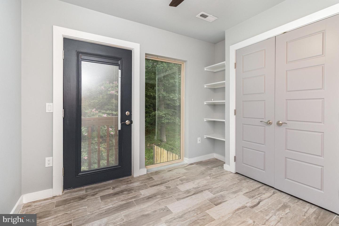 112 ENGLAND RUN LN, FREDERICKSBURG, Virginia 22406, 4 Bedrooms Bedrooms, ,3 BathroomsBathrooms,Residential,For sale,112 ENGLAND RUN LN,VAST2041618 MLS # VAST2041618