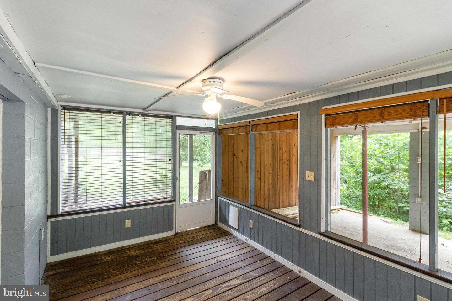 112 ENGLAND RUN LN, FREDERICKSBURG, Virginia 22406, 4 Bedrooms Bedrooms, ,3 BathroomsBathrooms,Residential,For sale,112 ENGLAND RUN LN,VAST2041618 MLS # VAST2041618