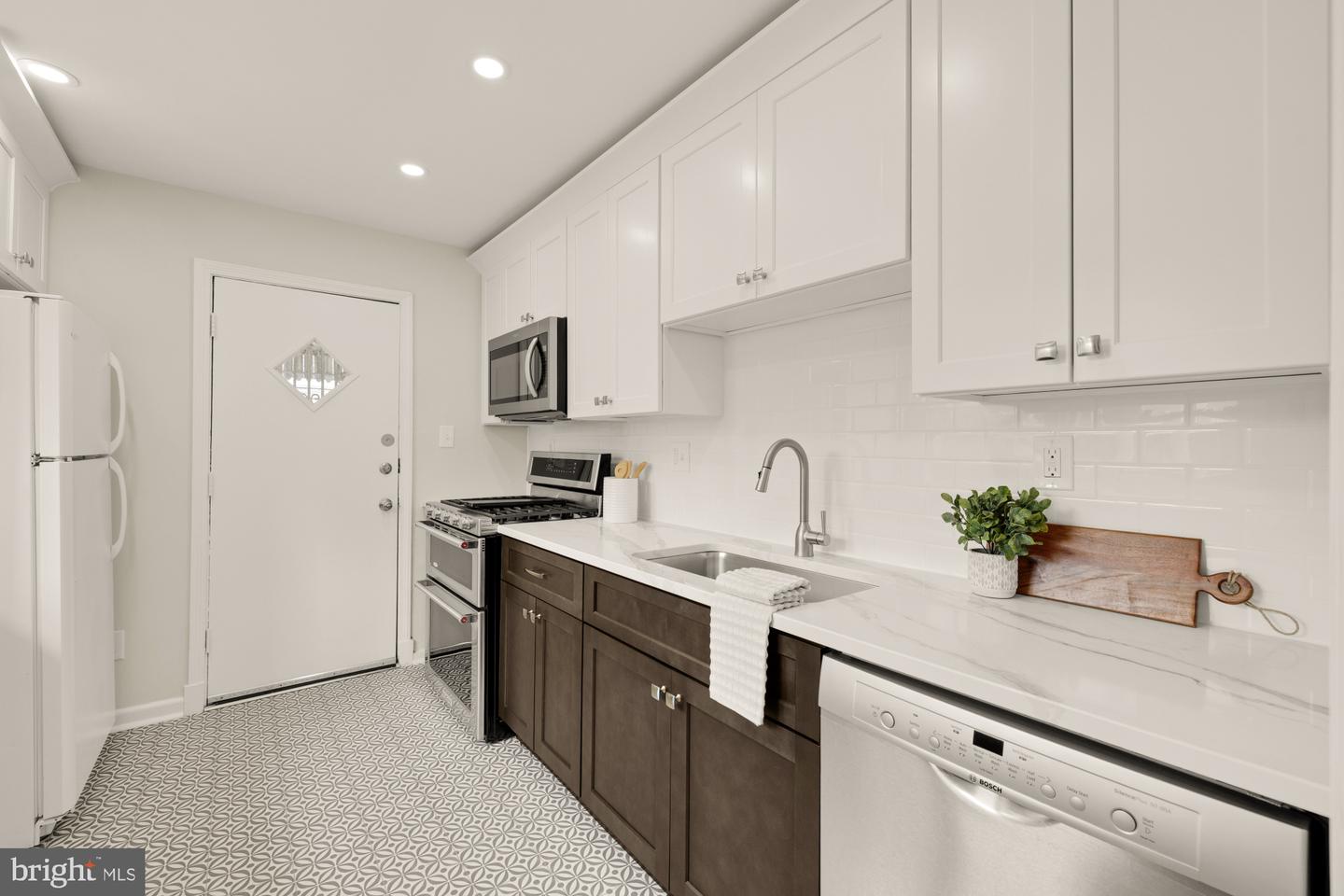 88 SHERIDAN ST NE, WASHINGTON, District Of Columbia 20011, 3 Bedrooms Bedrooms, ,2 BathroomsBathrooms,Residential,For sale,88 SHERIDAN ST NE,DCDC2214150 MLS # DCDC2214150