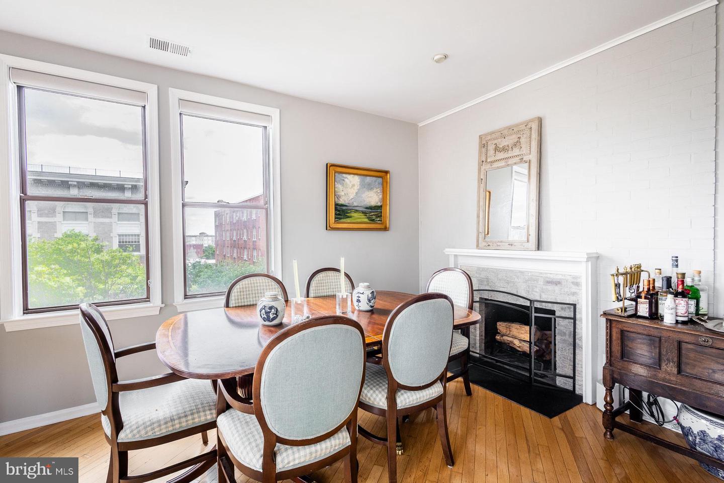 2001 16TH ST NW #603, WASHINGTON, District Of Columbia 20009, 2 Bedrooms Bedrooms, ,1 BathroomBathrooms,Residential,For sale,2001 16TH ST NW #603,DCDC2214166 MLS # DCDC2214166
