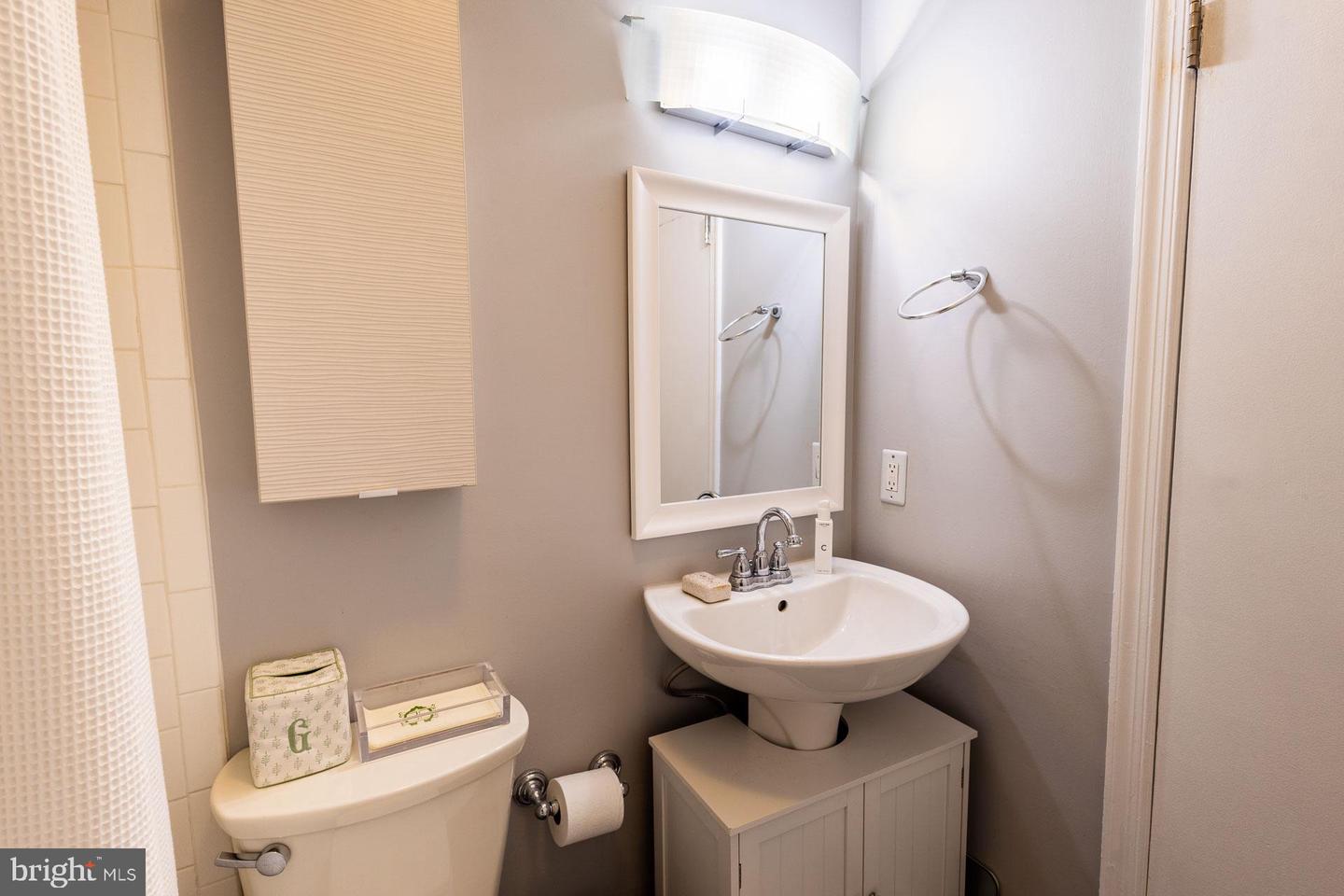 2001 16TH ST NW #603, WASHINGTON, District Of Columbia 20009, 2 Bedrooms Bedrooms, ,1 BathroomBathrooms,Residential,For sale,2001 16TH ST NW #603,DCDC2214166 MLS # DCDC2214166