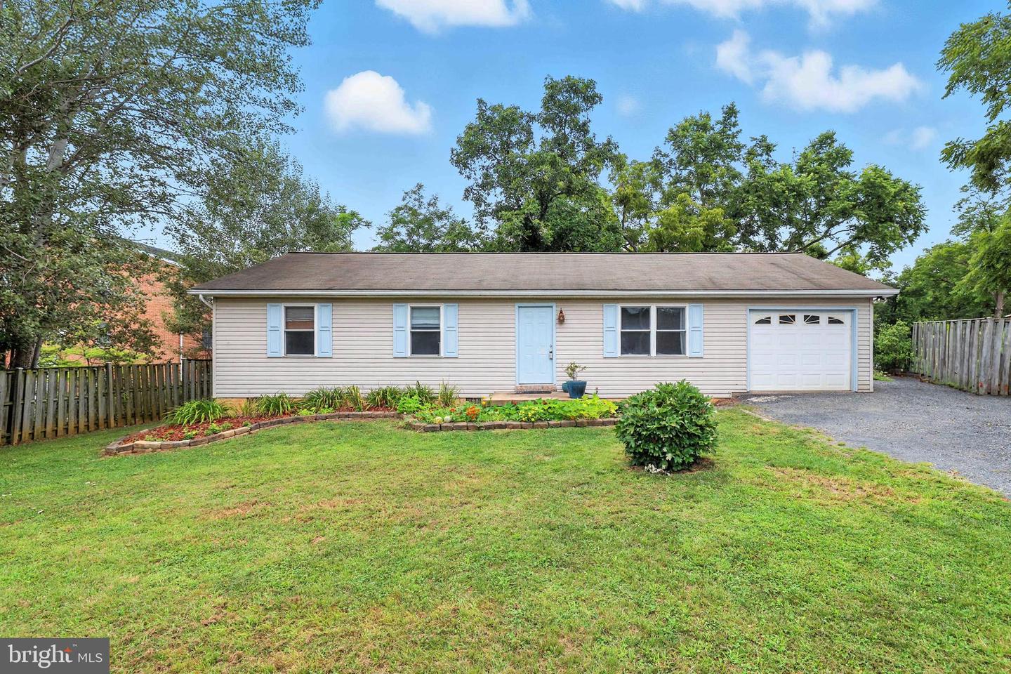 859 COLLEY BLOCK RD, STRASBURG, Virginia 22657, 3 Bedrooms Bedrooms, ,2 BathroomsBathrooms,Residential,For sale,859 COLLEY BLOCK RD,VASH2012190 MLS # VASH2012190