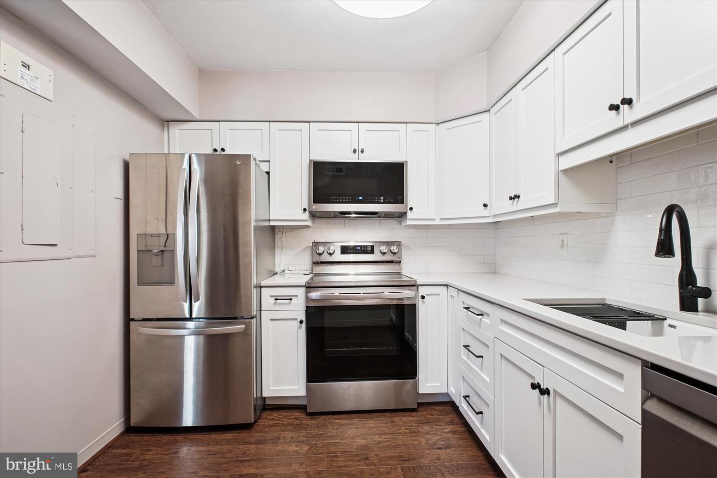 5505 SEMINARY RD #419N, FALLS CHURCH, Virginia 22041, 2 Bedrooms Bedrooms, ,1 BathroomBathrooms,Residential,For sale,5505 SEMINARY RD #419N,VAFX2260020 MLS # VAFX2260020