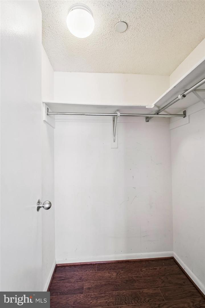 5505 SEMINARY RD #419N, FALLS CHURCH, Virginia 22041, 2 Bedrooms Bedrooms, ,1 BathroomBathrooms,Residential,For sale,5505 SEMINARY RD #419N,VAFX2260020 MLS # VAFX2260020