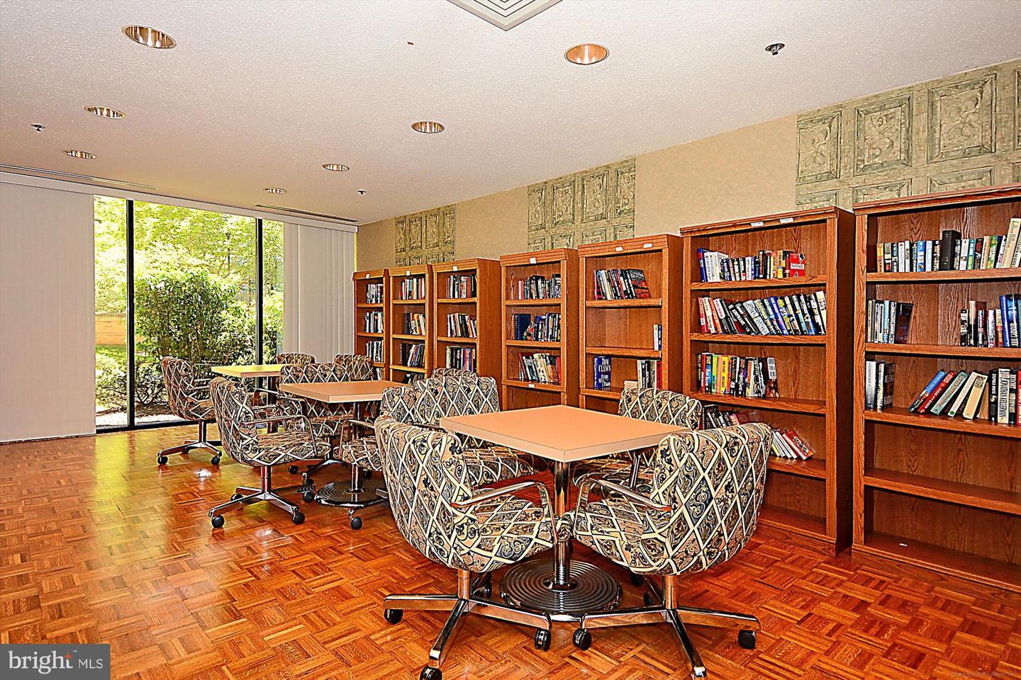 5505 SEMINARY RD #419N, FALLS CHURCH, Virginia 22041, 2 Bedrooms Bedrooms, ,1 BathroomBathrooms,Residential,For sale,5505 SEMINARY RD #419N,VAFX2260020 MLS # VAFX2260020