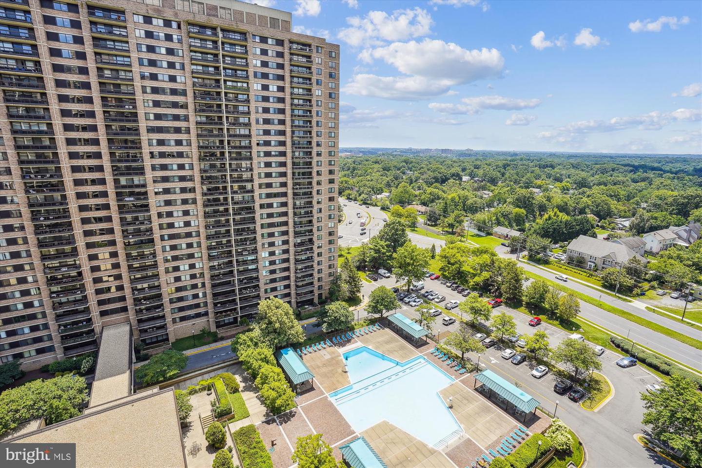 5505 SEMINARY RD #419N, FALLS CHURCH, Virginia 22041, 2 Bedrooms Bedrooms, ,1 BathroomBathrooms,Residential,For sale,5505 SEMINARY RD #419N,VAFX2260020 MLS # VAFX2260020