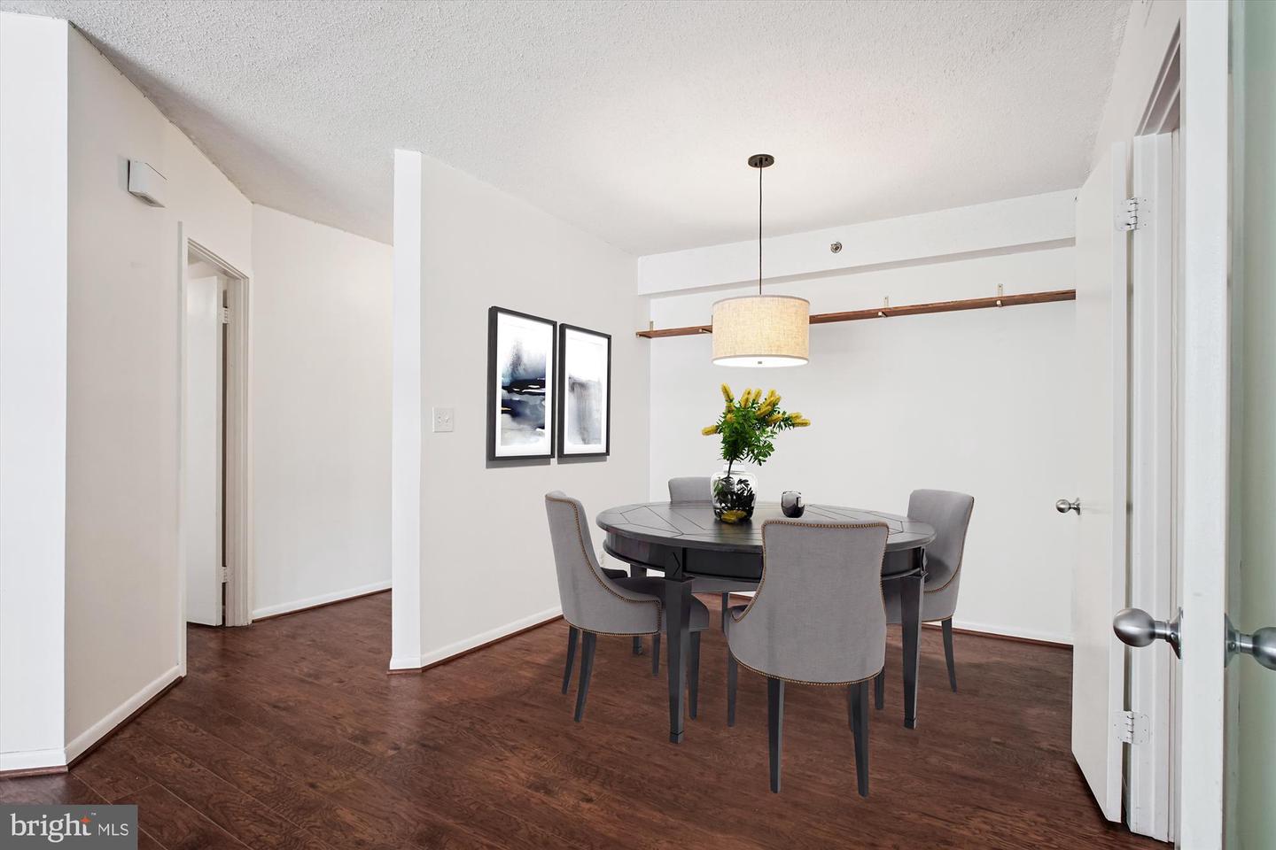 5505 SEMINARY RD #419N, FALLS CHURCH, Virginia 22041, 2 Bedrooms Bedrooms, ,1 BathroomBathrooms,Residential,For sale,5505 SEMINARY RD #419N,VAFX2260020 MLS # VAFX2260020