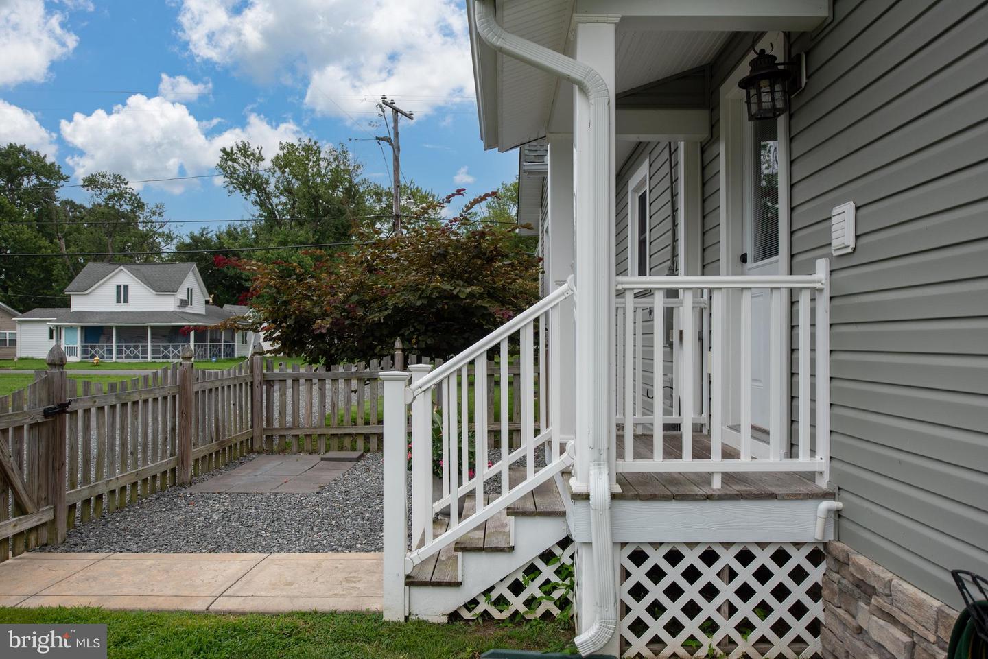 1001 BANCROFT AVE, COLONIAL BEACH, Virginia 22443, 2 Bedrooms Bedrooms, ,2 BathroomsBathrooms,Residential,For sale,1001 BANCROFT AVE,VAWE2009486 MLS # VAWE2009486