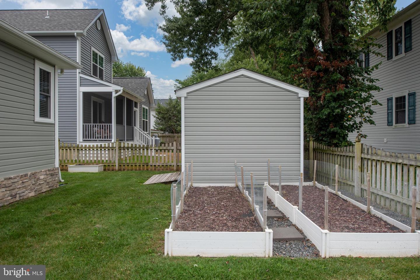 1001 BANCROFT AVE, COLONIAL BEACH, Virginia 22443, 2 Bedrooms Bedrooms, ,2 BathroomsBathrooms,Residential,For sale,1001 BANCROFT AVE,VAWE2009486 MLS # VAWE2009486