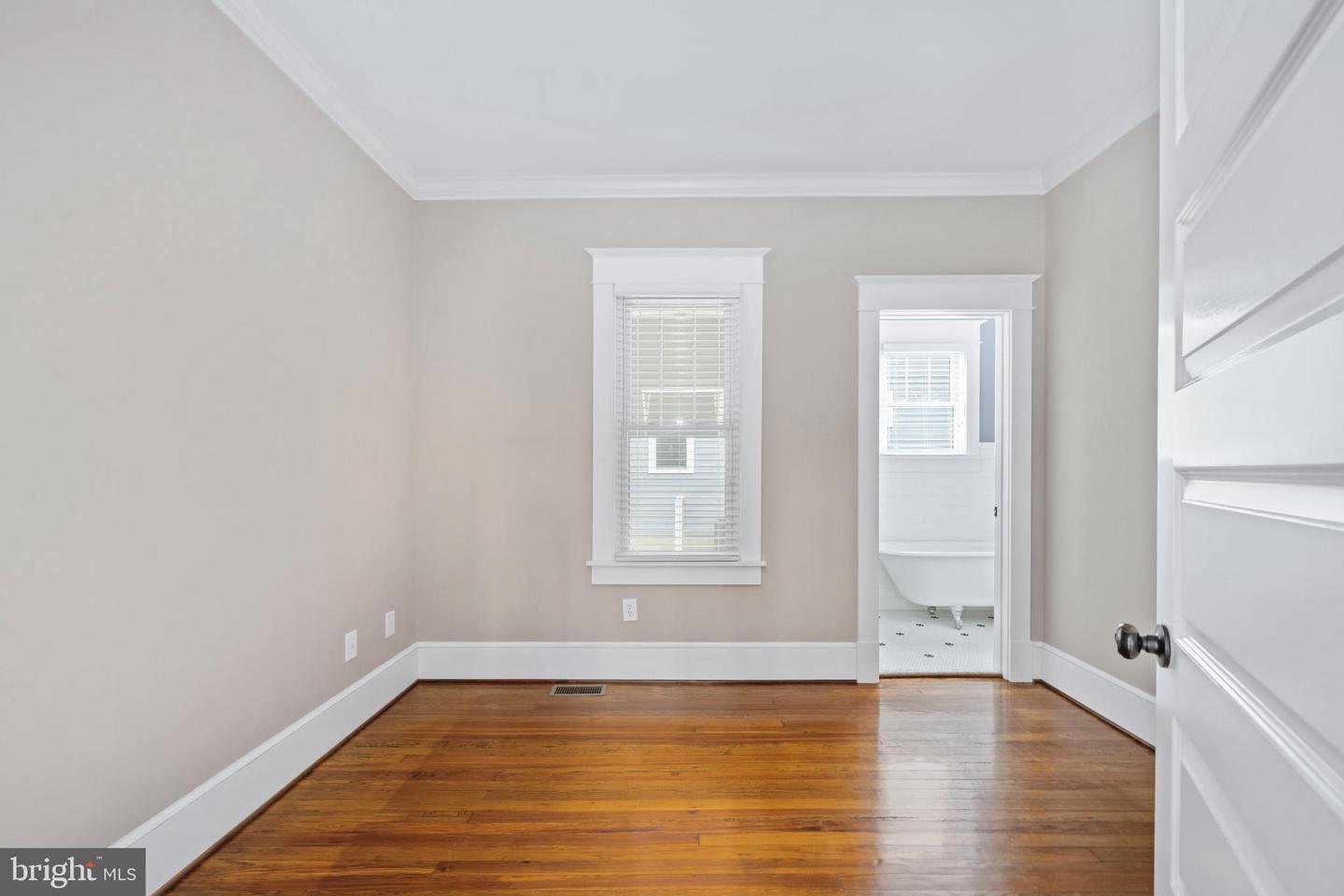 1001 BANCROFT AVE, COLONIAL BEACH, Virginia 22443, 2 Bedrooms Bedrooms, ,2 BathroomsBathrooms,Residential,For sale,1001 BANCROFT AVE,VAWE2009486 MLS # VAWE2009486