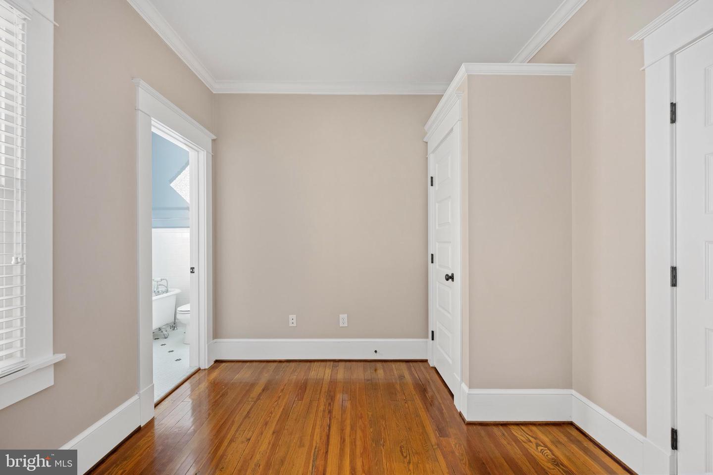 1001 BANCROFT AVE, COLONIAL BEACH, Virginia 22443, 2 Bedrooms Bedrooms, ,2 BathroomsBathrooms,Residential,For sale,1001 BANCROFT AVE,VAWE2009486 MLS # VAWE2009486