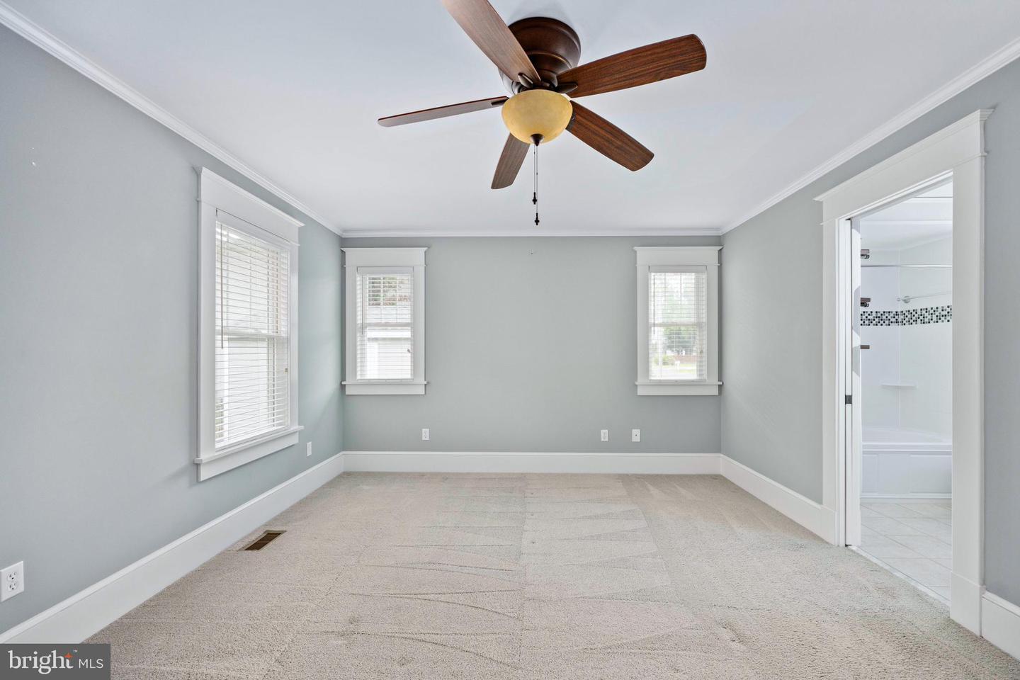 1001 BANCROFT AVE, COLONIAL BEACH, Virginia 22443, 2 Bedrooms Bedrooms, ,2 BathroomsBathrooms,Residential,For sale,1001 BANCROFT AVE,VAWE2009486 MLS # VAWE2009486