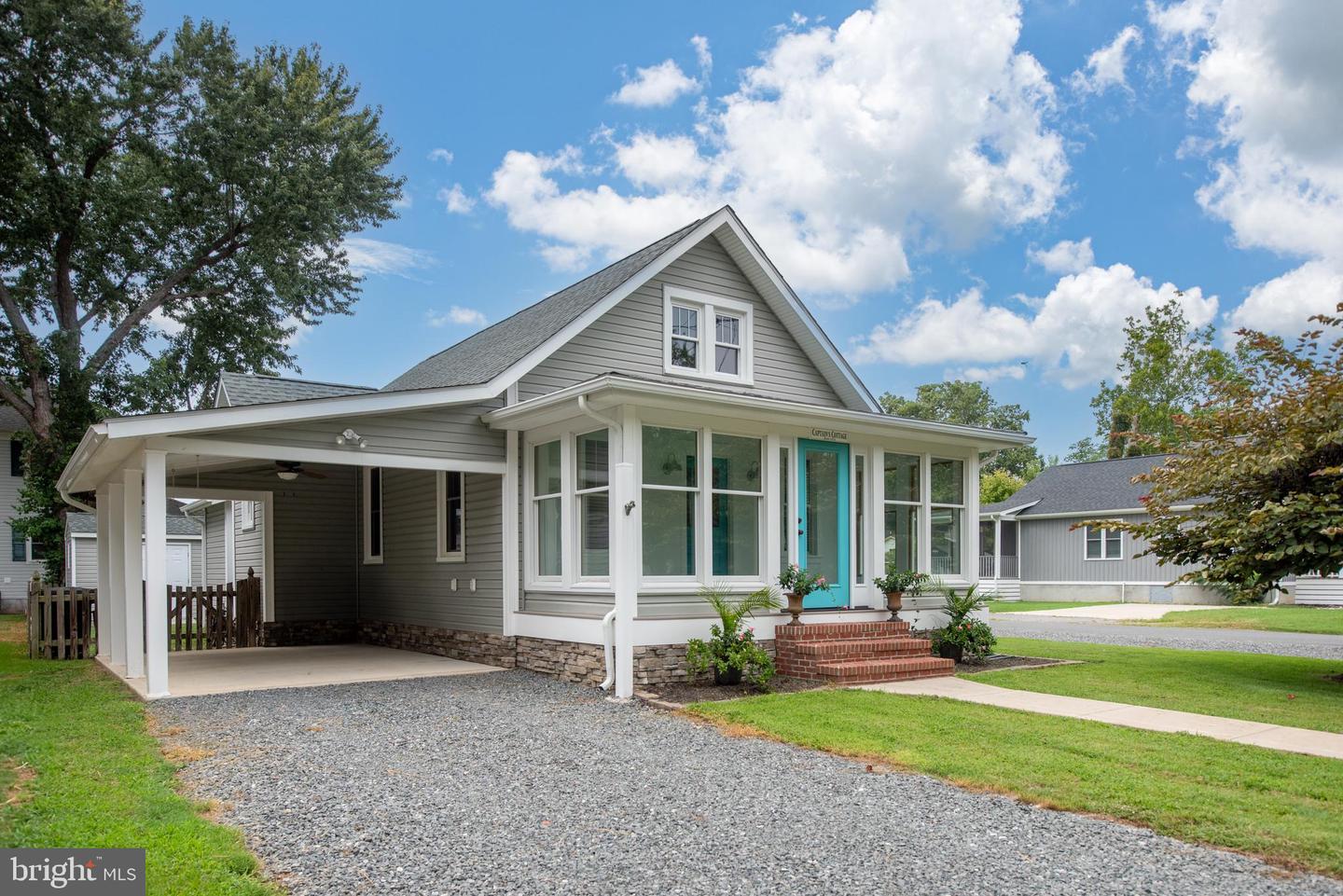 1001 BANCROFT AVE, COLONIAL BEACH, Virginia 22443, 2 Bedrooms Bedrooms, ,2 BathroomsBathrooms,Residential,For sale,1001 BANCROFT AVE,VAWE2009486 MLS # VAWE2009486