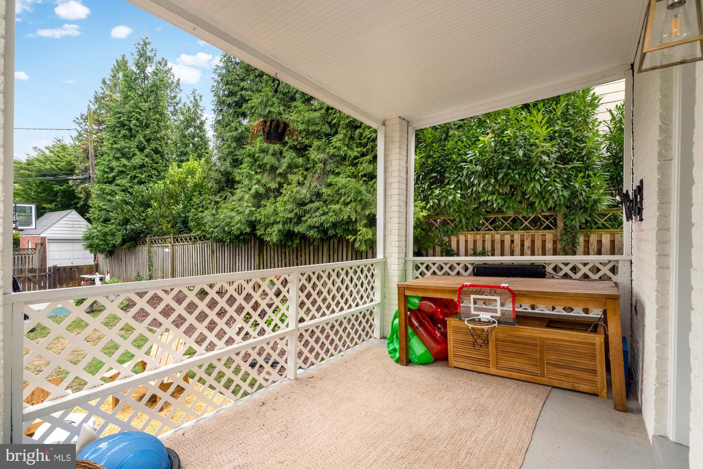 4826 BUTTERWORTH PL NW, WASHINGTON, District Of Columbia 20016, 3 Bedrooms Bedrooms, ,2 BathroomsBathrooms,Residential,For sale,4826 BUTTERWORTH PL NW,DCDC2214304 MLS # DCDC2214304