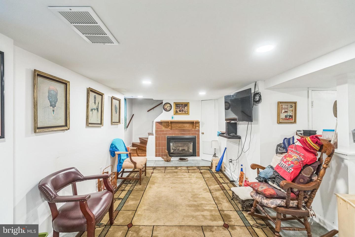 605 49TH PL NE, WASHINGTON, District Of Columbia 20019, 3 Bedrooms Bedrooms, 6 Rooms Rooms,2 BathroomsBathrooms,Residential,For sale,605 49TH PL NE,DCDC2214448 MLS # DCDC2214448