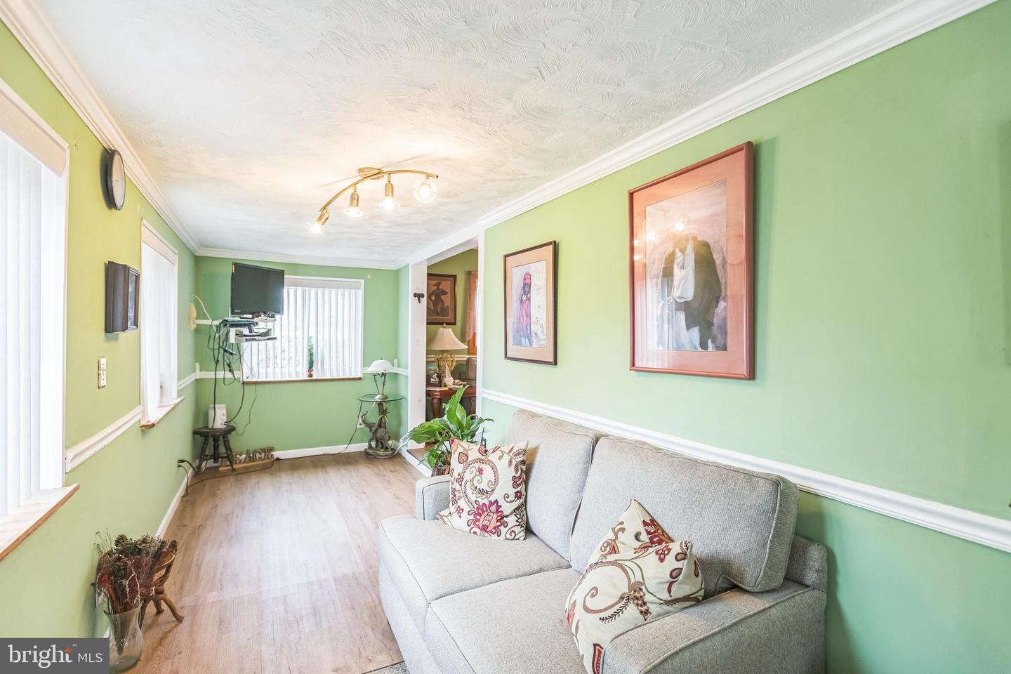 605 49TH PL NE, WASHINGTON, District Of Columbia 20019, 3 Bedrooms Bedrooms, 6 Rooms Rooms,2 BathroomsBathrooms,Residential,For sale,605 49TH PL NE,DCDC2214448 MLS # DCDC2214448