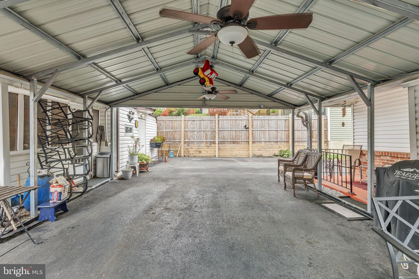 605 49TH PL NE, WASHINGTON, District Of Columbia 20019, 3 Bedrooms Bedrooms, 6 Rooms Rooms,2 BathroomsBathrooms,Residential,For sale,605 49TH PL NE,DCDC2214448 MLS # DCDC2214448