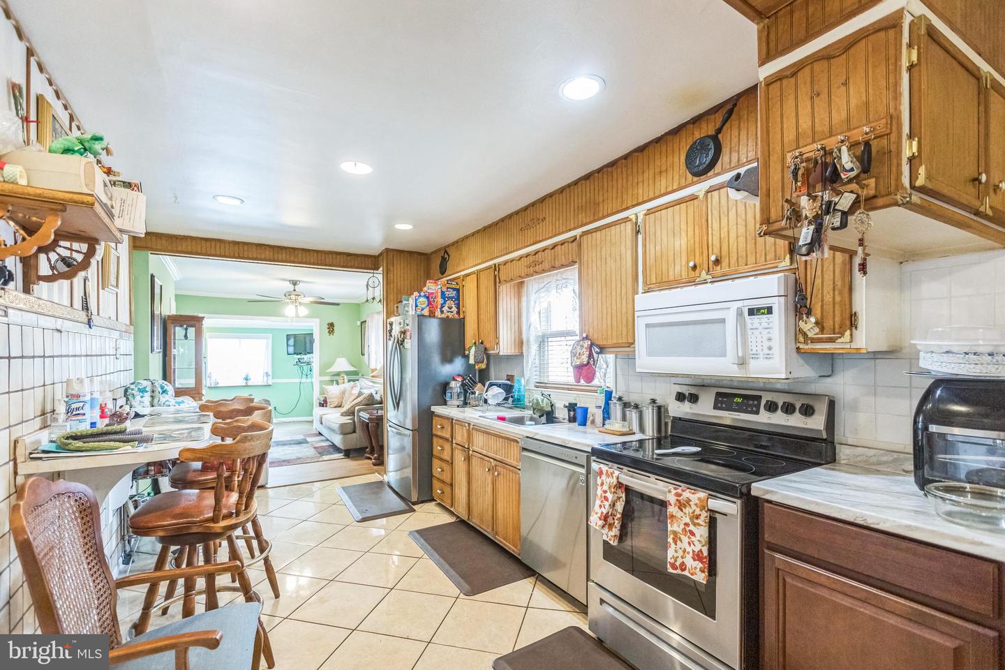 605 49TH PL NE, WASHINGTON, District Of Columbia 20019, 3 Bedrooms Bedrooms, 6 Rooms Rooms,2 BathroomsBathrooms,Residential,For sale,605 49TH PL NE,DCDC2214448 MLS # DCDC2214448