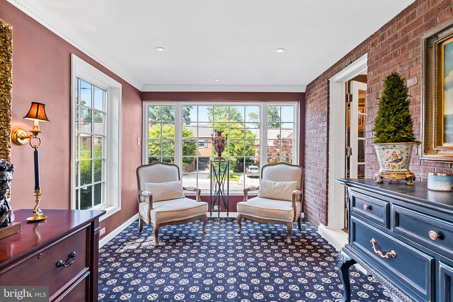 1206 W BRADDOCK RD, ALEXANDRIA, Virginia 22302, 3 Bedrooms Bedrooms, 10 Rooms Rooms,2 BathroomsBathrooms,Residential,For sale,1206 W BRADDOCK RD,VAAX2048416 MLS # VAAX2048416