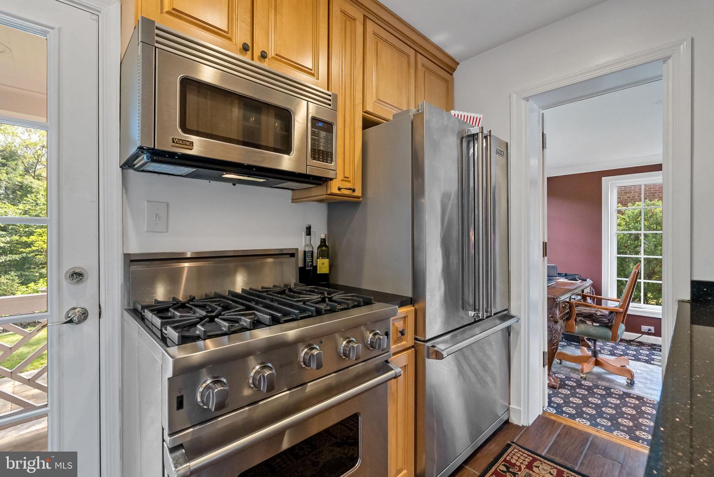 1206 W BRADDOCK RD, ALEXANDRIA, Virginia 22302, 3 Bedrooms Bedrooms, 10 Rooms Rooms,2 BathroomsBathrooms,Residential,For sale,1206 W BRADDOCK RD,VAAX2048416 MLS # VAAX2048416