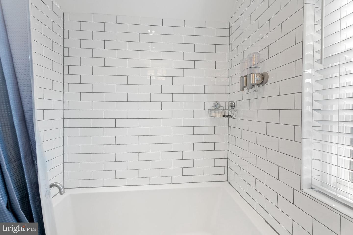 1206 W BRADDOCK RD, ALEXANDRIA, Virginia 22302, 3 Bedrooms Bedrooms, 10 Rooms Rooms,2 BathroomsBathrooms,Residential,For sale,1206 W BRADDOCK RD,VAAX2048416 MLS # VAAX2048416