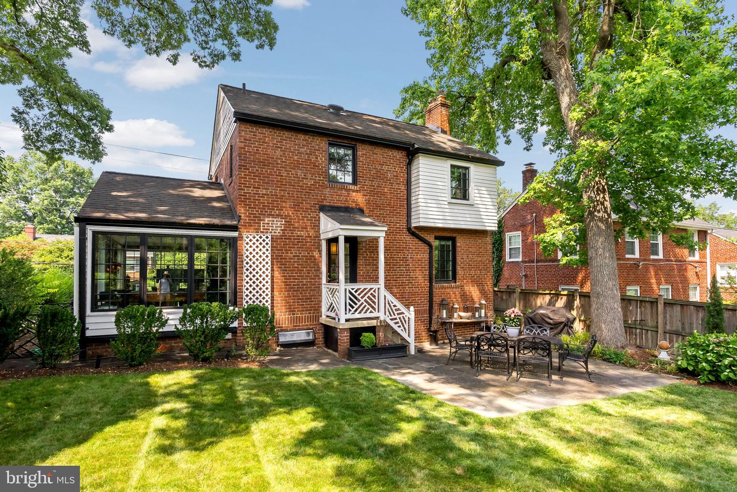 1206 W BRADDOCK RD, ALEXANDRIA, Virginia 22302, 3 Bedrooms Bedrooms, 10 Rooms Rooms,2 BathroomsBathrooms,Residential,For sale,1206 W BRADDOCK RD,VAAX2048416 MLS # VAAX2048416
