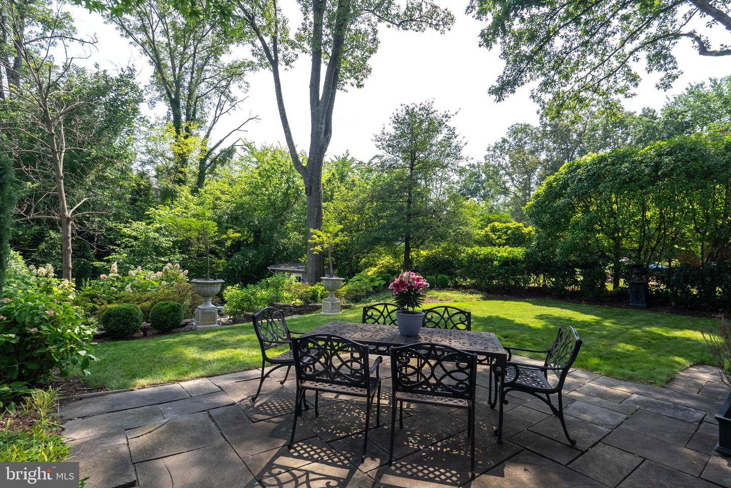 1206 W BRADDOCK RD, ALEXANDRIA, Virginia 22302, 3 Bedrooms Bedrooms, 10 Rooms Rooms,2 BathroomsBathrooms,Residential,For sale,1206 W BRADDOCK RD,VAAX2048416 MLS # VAAX2048416