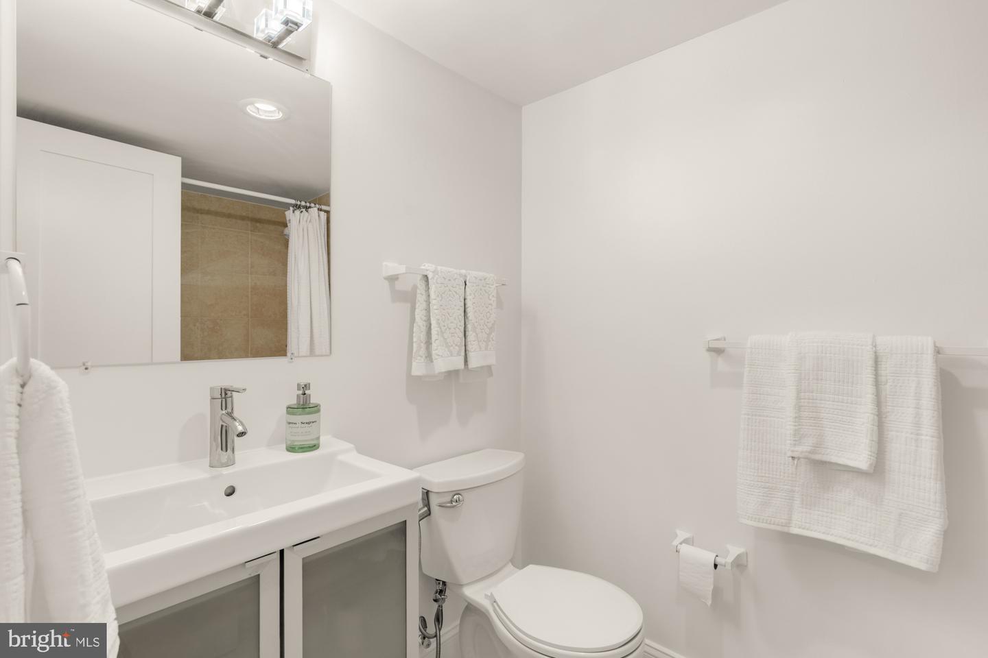 2030 F ST NW #408, WASHINGTON, District Of Columbia 20006, 1 Bedroom Bedrooms, ,1 BathroomBathrooms,Residential,For sale,2030 F ST NW #408,DCDC2214492 MLS # DCDC2214492