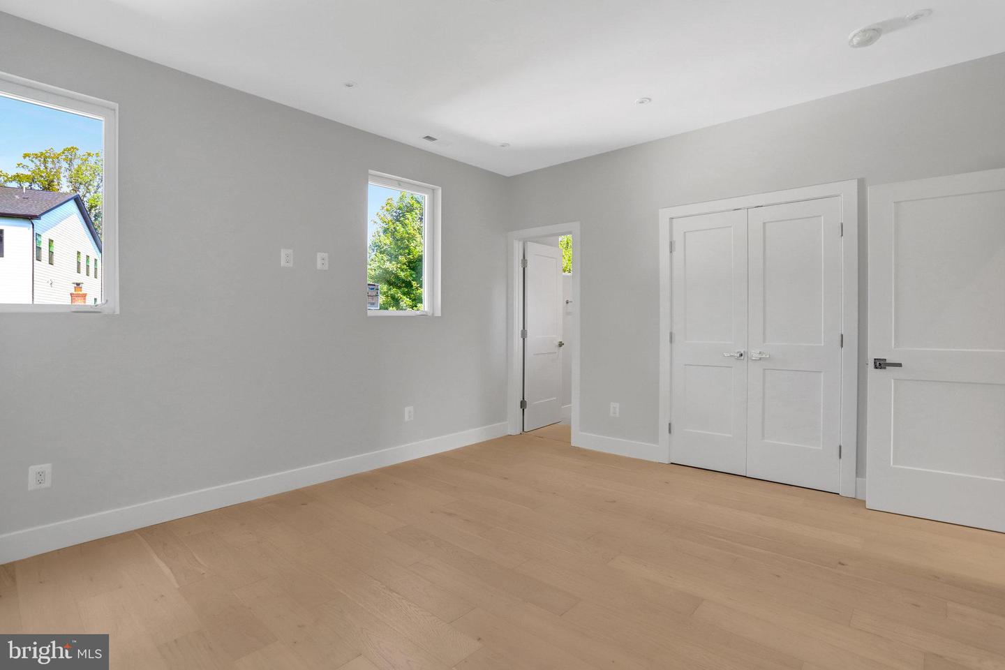 7435 NIGH RD, FALLS CHURCH, Virginia 22043, 5 Bedrooms Bedrooms, ,5 BathroomsBathrooms,Residential,For sale,7435 NIGH RD,VAFX2260492 MLS # VAFX2260492
