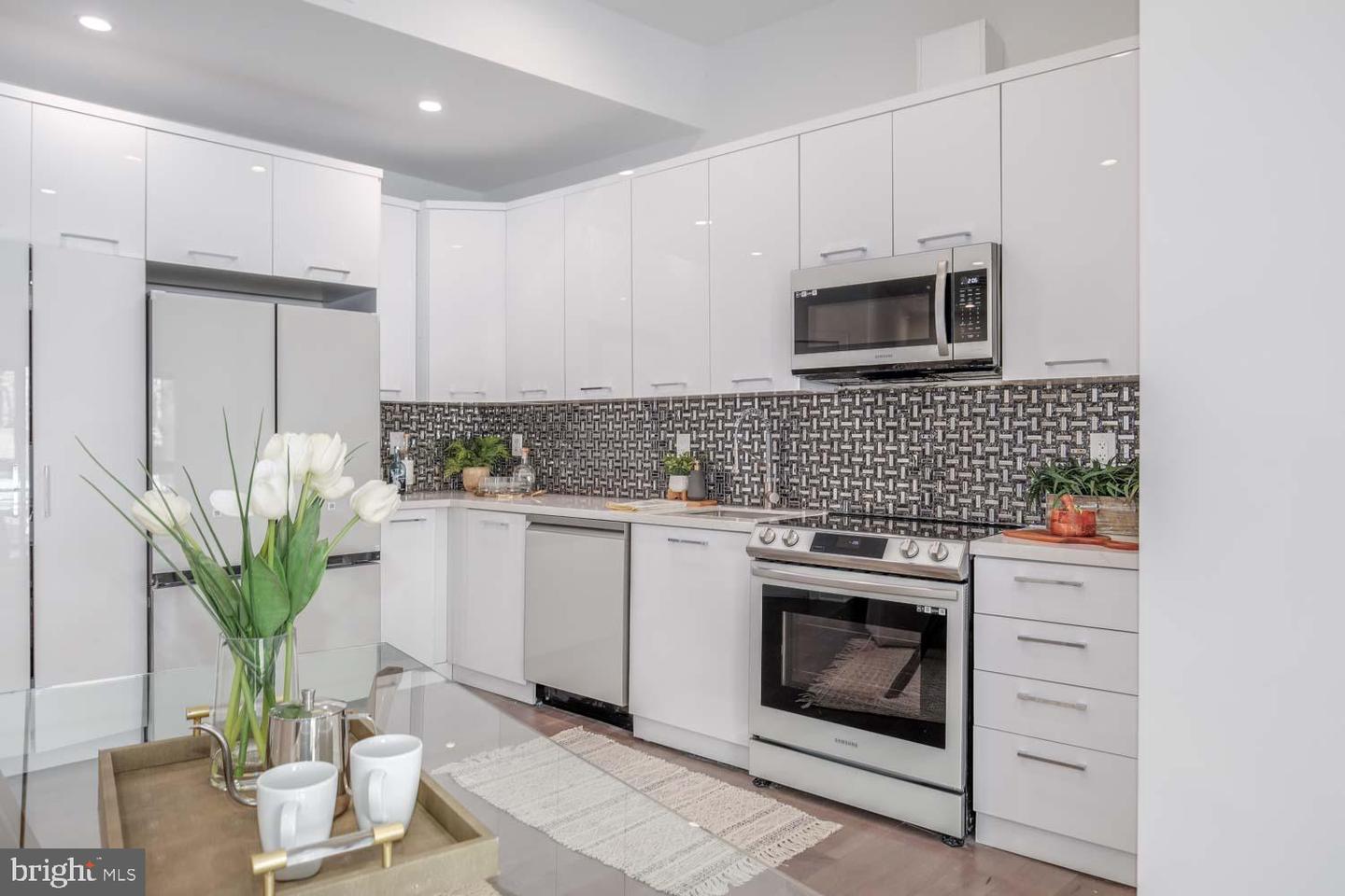 4328 GEORGIA AVE NW #101, WASHINGTON, District Of Columbia 20011, 3 Bedrooms Bedrooms, ,3 BathroomsBathrooms,Residential,For sale,4328 GEORGIA AVE NW #101,DCDC2214558 MLS # DCDC2214558