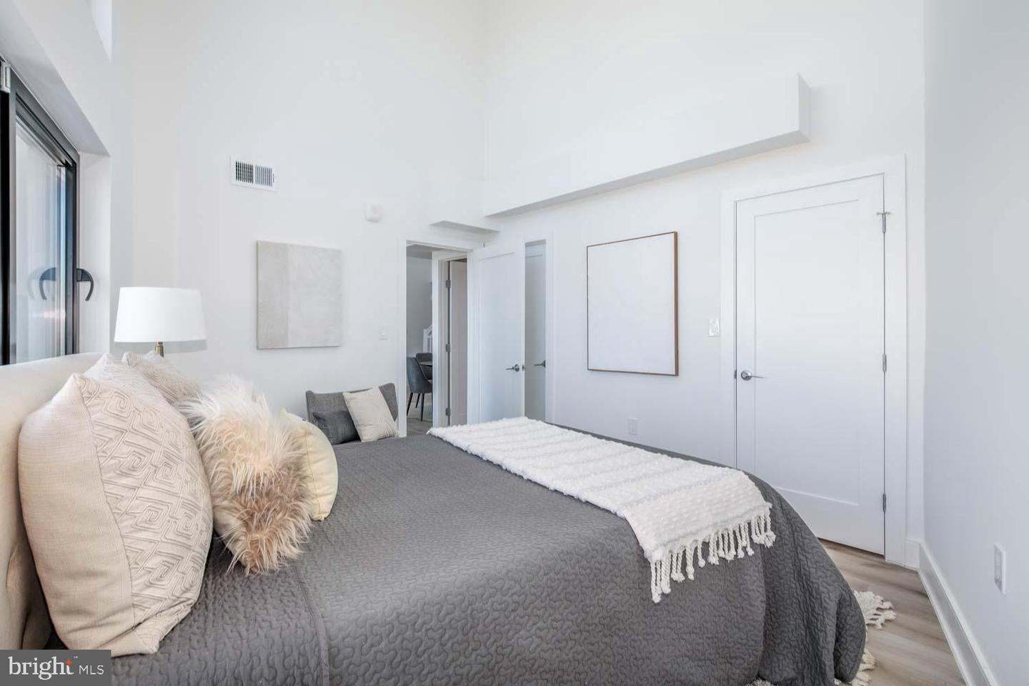 4328 GEORGIA AVE NW #401, WASHINGTON, District Of Columbia 20011, 2 Bedrooms Bedrooms, ,1 BathroomBathrooms,Residential,For sale,4328 GEORGIA AVE NW #401,DCDC2214566 MLS # DCDC2214566