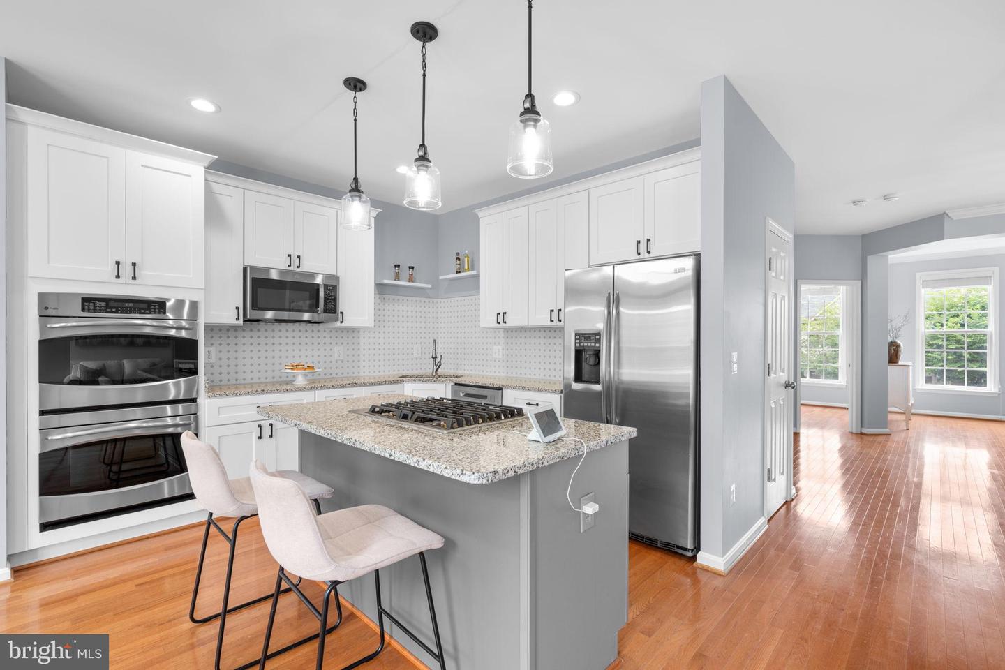 2319 BATTERY HILL CIR, WOODBRIDGE, Virginia 22191, 4 Bedrooms Bedrooms, 16 Rooms Rooms,3 BathroomsBathrooms,Residential,For sale,2319 BATTERY HILL CIR,VAPW2101198 MLS # VAPW2101198