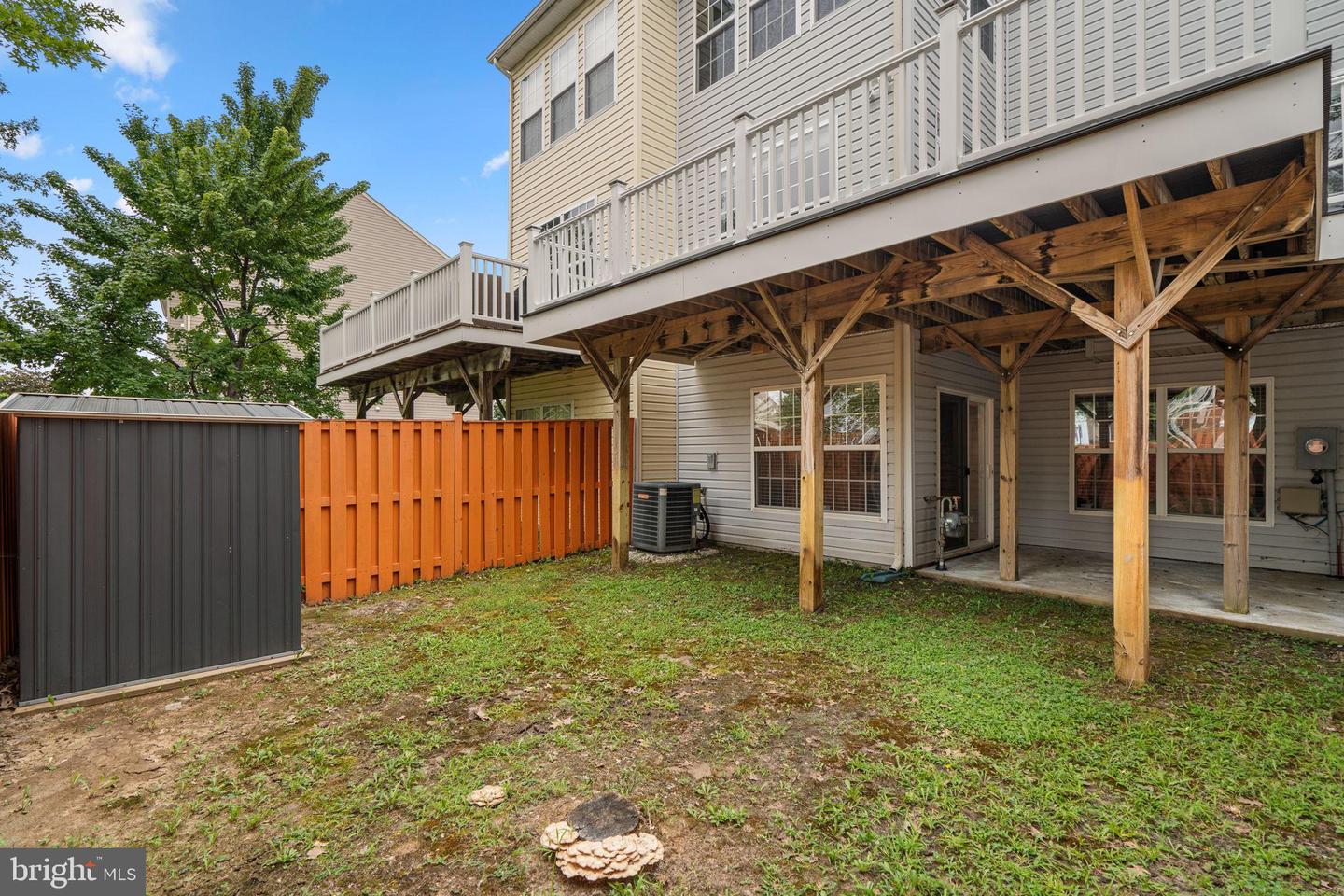 2319 BATTERY HILL CIR, WOODBRIDGE, Virginia 22191, 4 Bedrooms Bedrooms, 16 Rooms Rooms,3 BathroomsBathrooms,Residential,For sale,2319 BATTERY HILL CIR,VAPW2101198 MLS # VAPW2101198