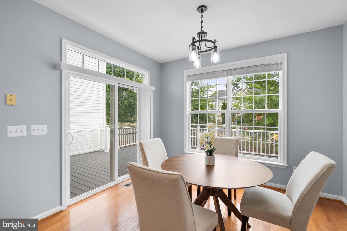 2319 BATTERY HILL CIR, WOODBRIDGE, Virginia 22191, 4 Bedrooms Bedrooms, 16 Rooms Rooms,3 BathroomsBathrooms,Residential,For sale,2319 BATTERY HILL CIR,VAPW2101198 MLS # VAPW2101198