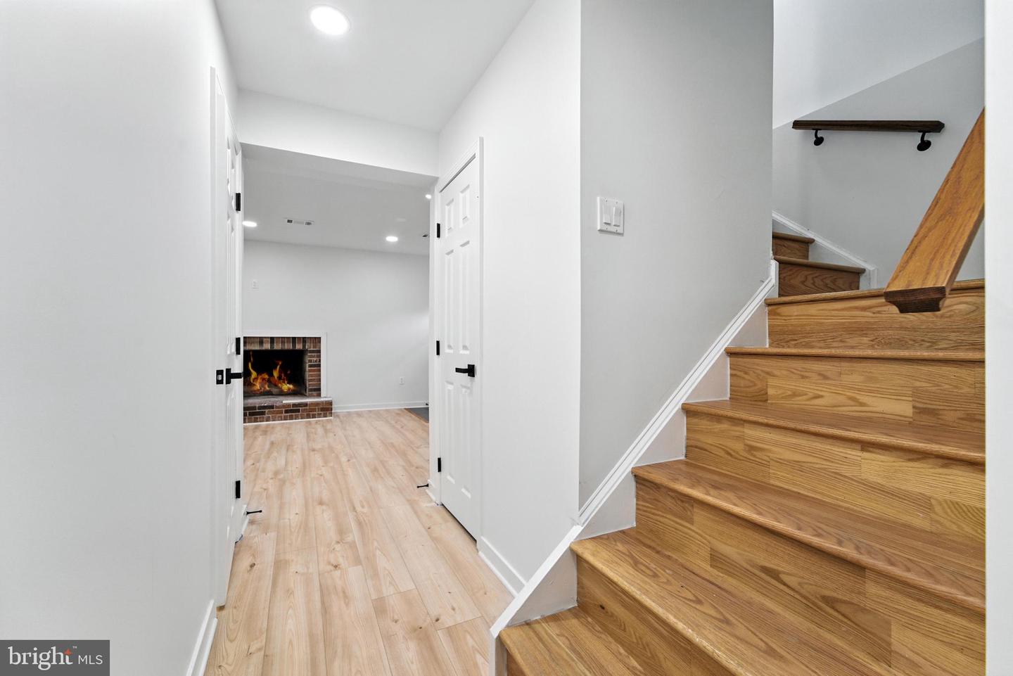 2339 N POWHATAN ST, ARLINGTON, Virginia 22205, 3 Bedrooms Bedrooms, 3 Rooms Rooms,3 BathroomsBathrooms,Residential,For sale,2339 N POWHATAN ST,VAAR2062120 MLS # VAAR2062120