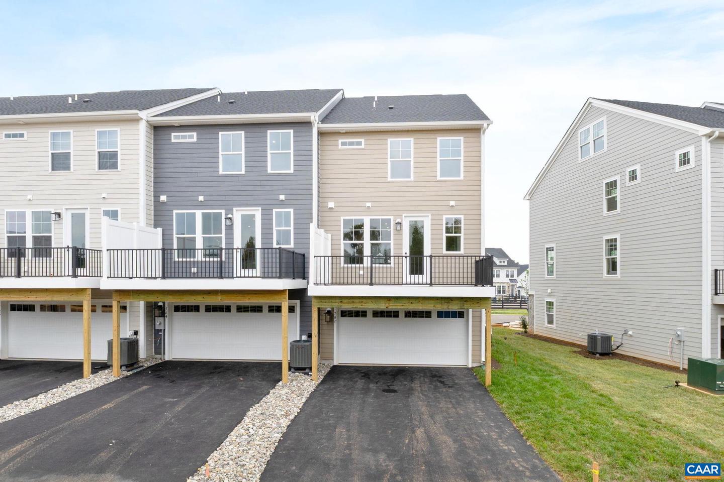 762 PARK RIDGE DR, CROZET, Virginia 22932, 4 Bedrooms Bedrooms, ,3 BathroomsBathrooms,Residential,For sale,762 PARK RIDGE DR,667689 MLS # 667689