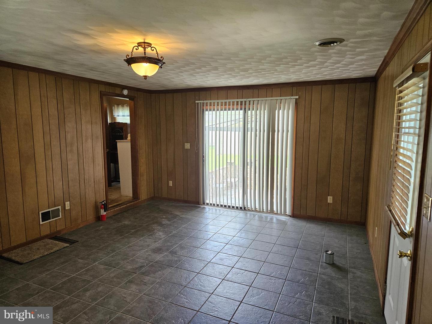 13336 LADYSMITH RD, RUTHER GLEN, Virginia 22546, 3 Bedrooms Bedrooms, ,1 BathroomBathrooms,Residential,For sale,13336 LADYSMITH RD,VACV2008656 MLS # VACV2008656