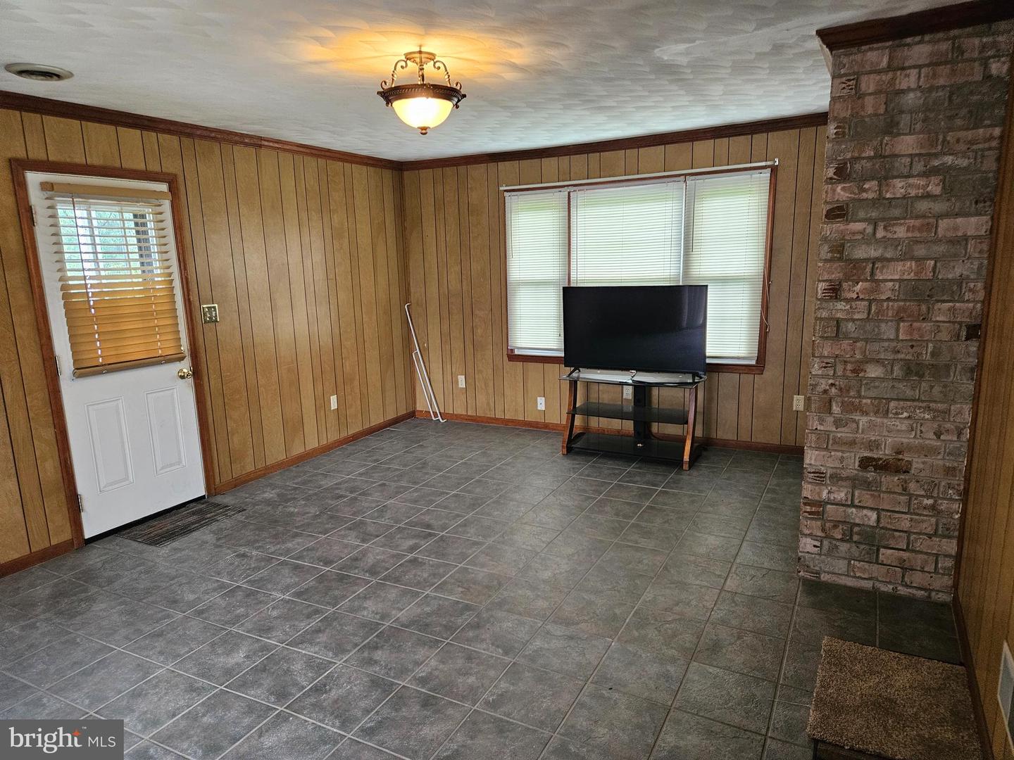 13336 LADYSMITH RD, RUTHER GLEN, Virginia 22546, 3 Bedrooms Bedrooms, ,1 BathroomBathrooms,Residential,For sale,13336 LADYSMITH RD,VACV2008656 MLS # VACV2008656