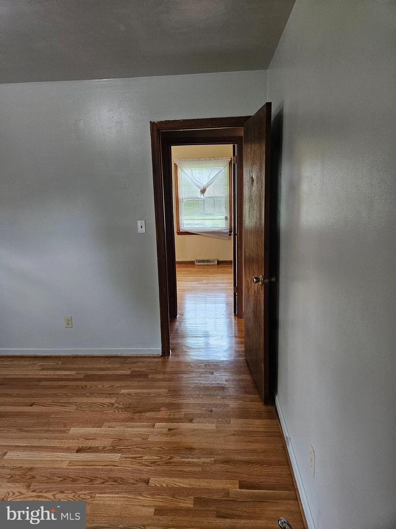 13336 LADYSMITH RD, RUTHER GLEN, Virginia 22546, 3 Bedrooms Bedrooms, ,1 BathroomBathrooms,Residential,For sale,13336 LADYSMITH RD,VACV2008656 MLS # VACV2008656
