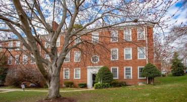 2825 31ST ST SE #C493, WASHINGTON, District Of Columbia 20020, 2 Bedrooms Bedrooms, ,1 BathroomBathrooms,Residential,For sale,2825 31ST ST SE #C493,DCDC2214592 MLS # DCDC2214592