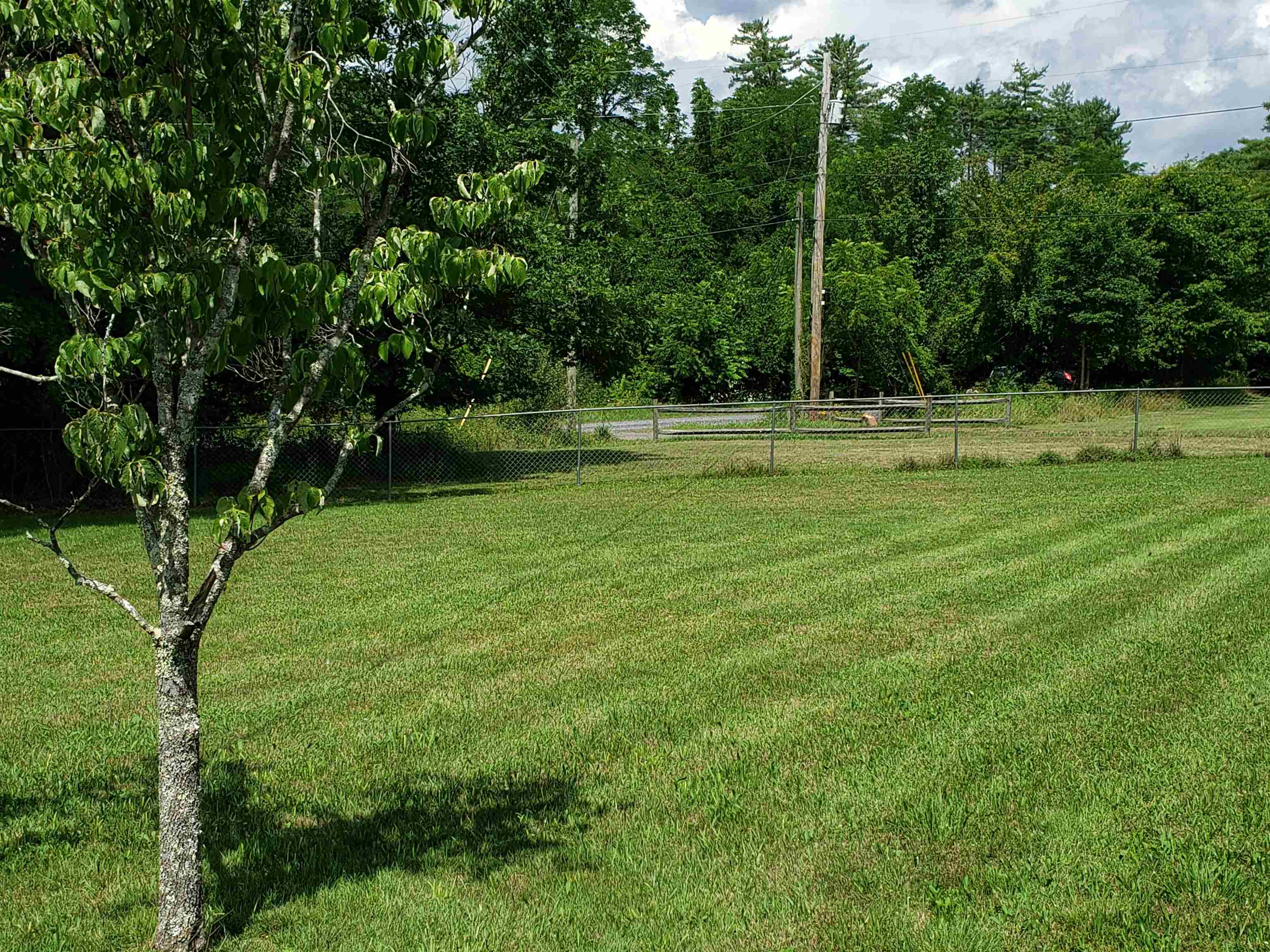 11 BEE TOWN RD, WARM SPRINGS, Virginia 24484, 2 Bedrooms Bedrooms, ,1 BathroomBathrooms,Residential,11 BEE TOWN RD,666939 MLS # 666939