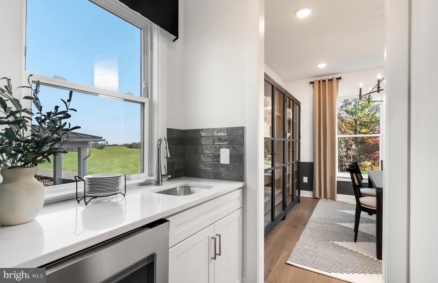 18324 SUGAR SNAP CIR, LEESBURG, Virginia 20176, 5 Bedrooms Bedrooms, ,5 BathroomsBathrooms,Residential,For sale,18324 SUGAR SNAP CIR,VALO2090340 MLS # VALO2090340