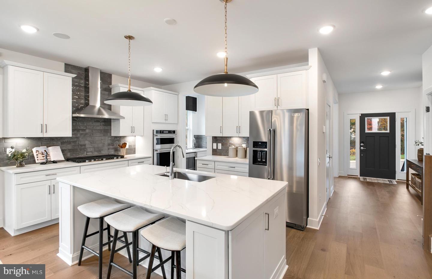 18324 SUGAR SNAP CIR, LEESBURG, Virginia 20176, 5 Bedrooms Bedrooms, ,5 BathroomsBathrooms,Residential,For sale,18324 SUGAR SNAP CIR,VALO2090340 MLS # VALO2090340
