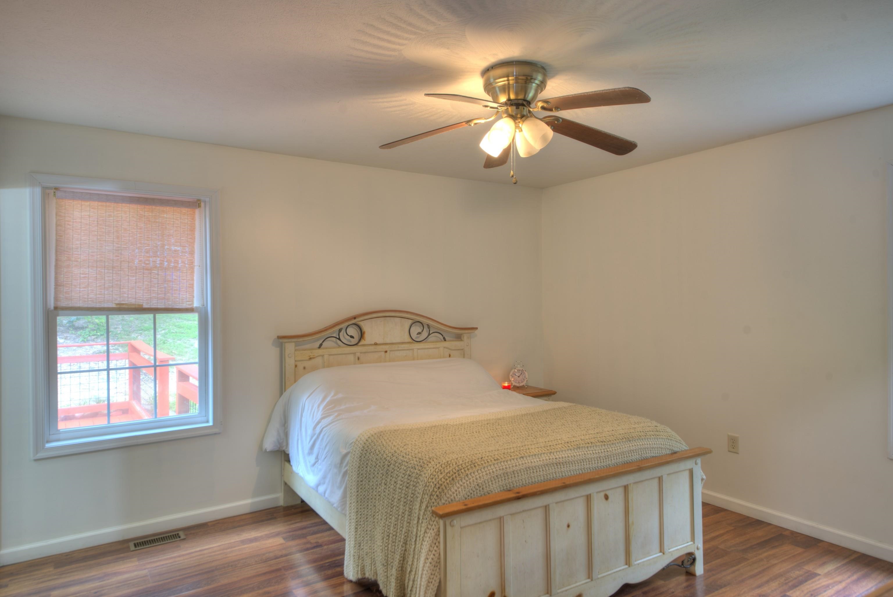 12101 SQUIRREL DR, FULKS RUN, Virginia 22830, 3 Bedrooms Bedrooms, ,2 BathroomsBathrooms,Residential,12101 SQUIRREL DR,667704 MLS # 667704