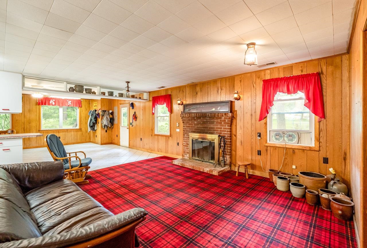 10523 UNION SPRINGS RD, DAYTON, Virginia 22821, 2 Bedrooms Bedrooms, ,1 BathroomBathrooms,Residential,10523 UNION SPRINGS RD,667705 MLS # 667705