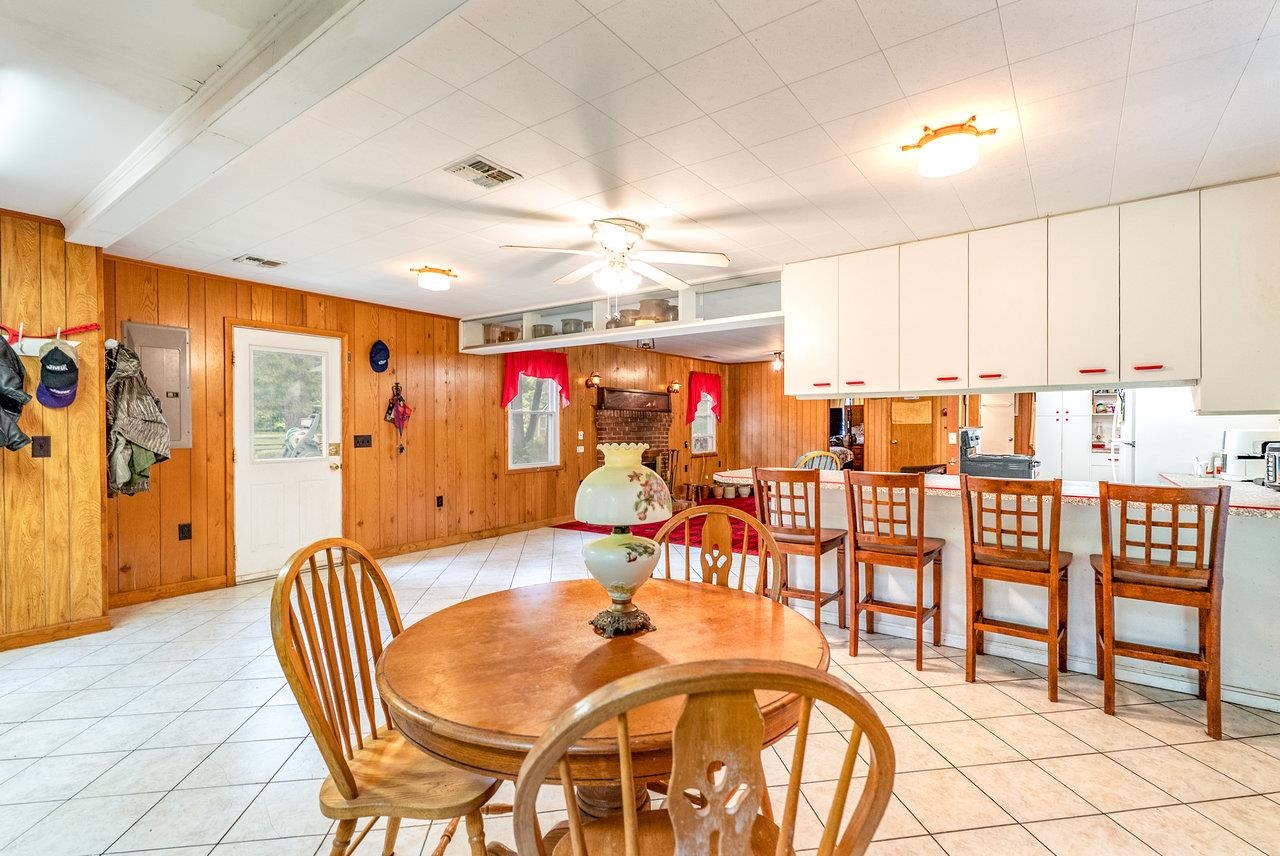 10523 UNION SPRINGS RD, DAYTON, Virginia 22821, 2 Bedrooms Bedrooms, ,1 BathroomBathrooms,Residential,10523 UNION SPRINGS RD,667705 MLS # 667705