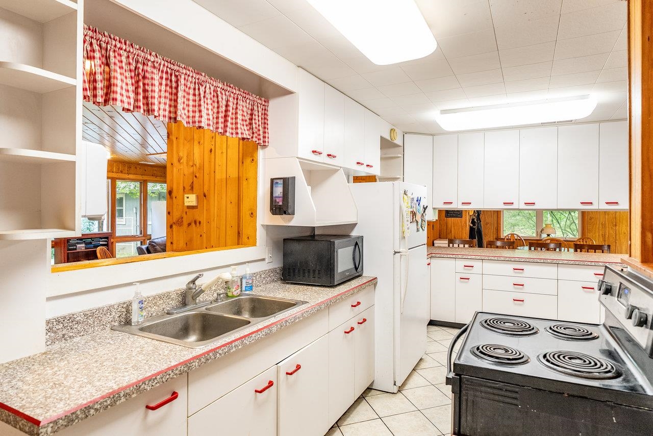 10523 UNION SPRINGS RD, DAYTON, Virginia 22821, 2 Bedrooms Bedrooms, ,1 BathroomBathrooms,Residential,10523 UNION SPRINGS RD,667705 MLS # 667705