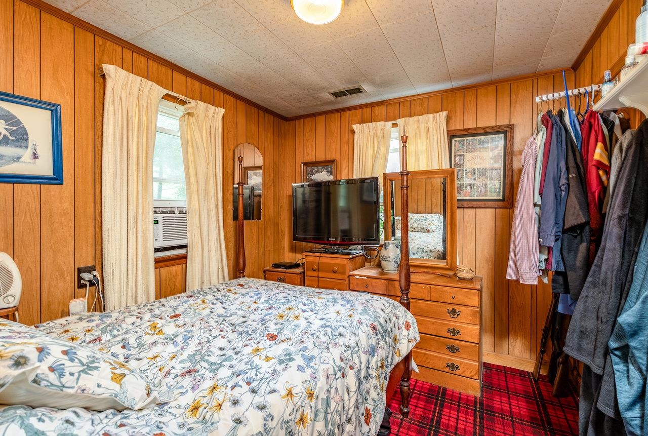10523 UNION SPRINGS RD, DAYTON, Virginia 22821, 2 Bedrooms Bedrooms, ,1 BathroomBathrooms,Residential,10523 UNION SPRINGS RD,667705 MLS # 667705